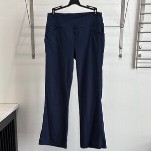 Elegant Navy Women's Leggings